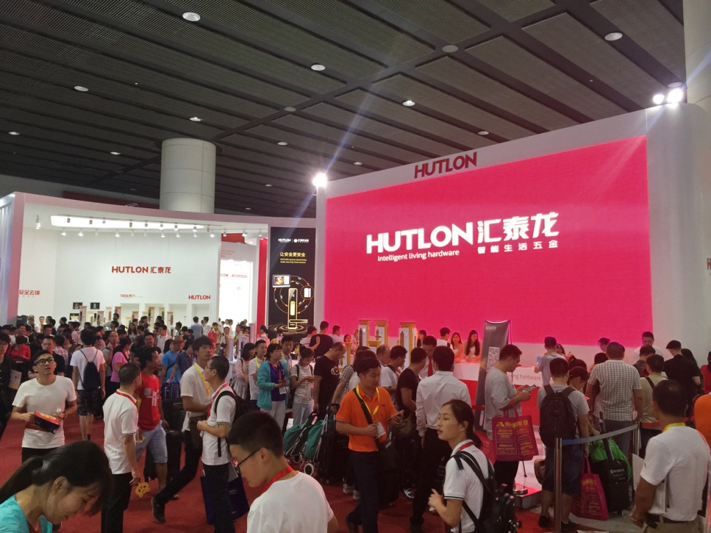 中國(guó)建博會(huì) 匯泰龍震懾全場(chǎng)！
